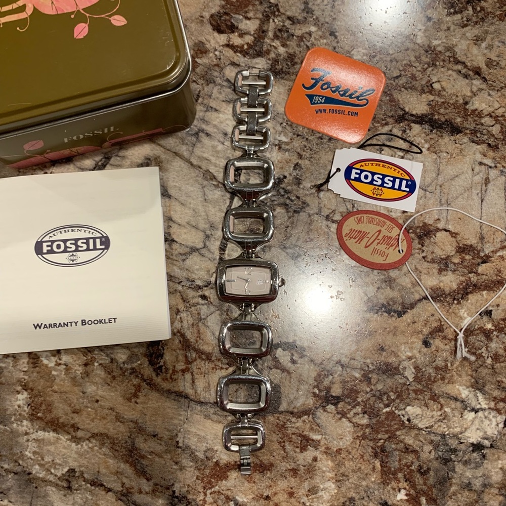 Fossil Link Watch - Picture 2 of 2